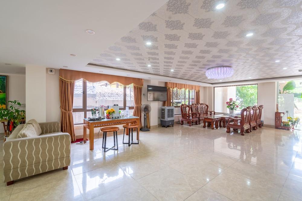 Oyo 236 Hoa Mai Boutique Hotel Da Nang Luaran gambar