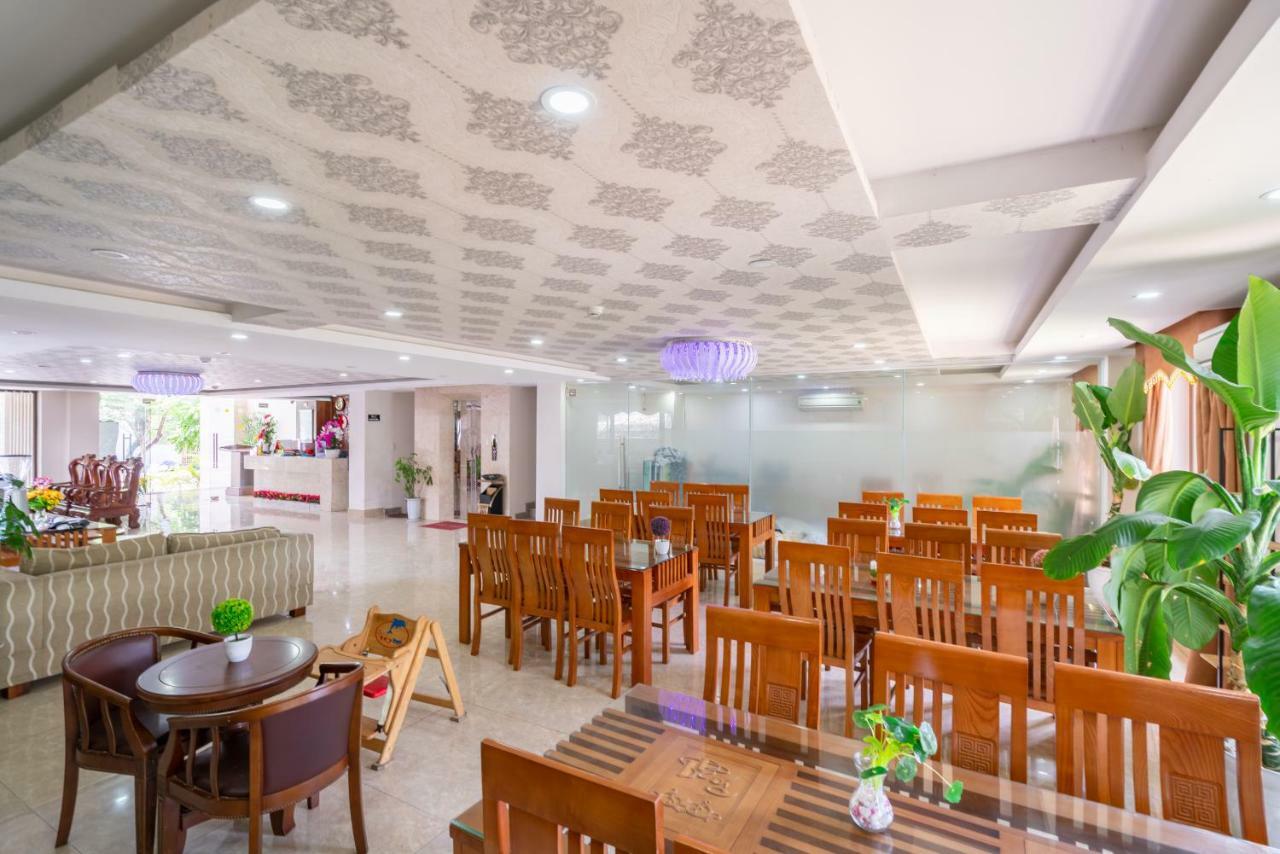 Oyo 236 Hoa Mai Boutique Hotel Da Nang Luaran gambar
